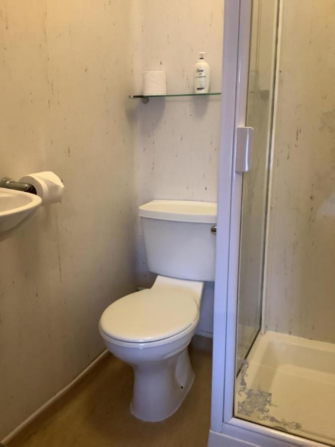 Dover'S Restover Guest House Экстерьер фото